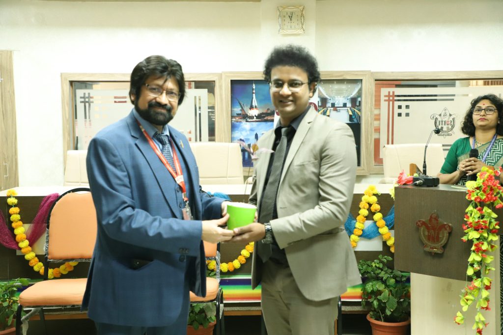 516618697_10163608663741202_2228120901380829238_n